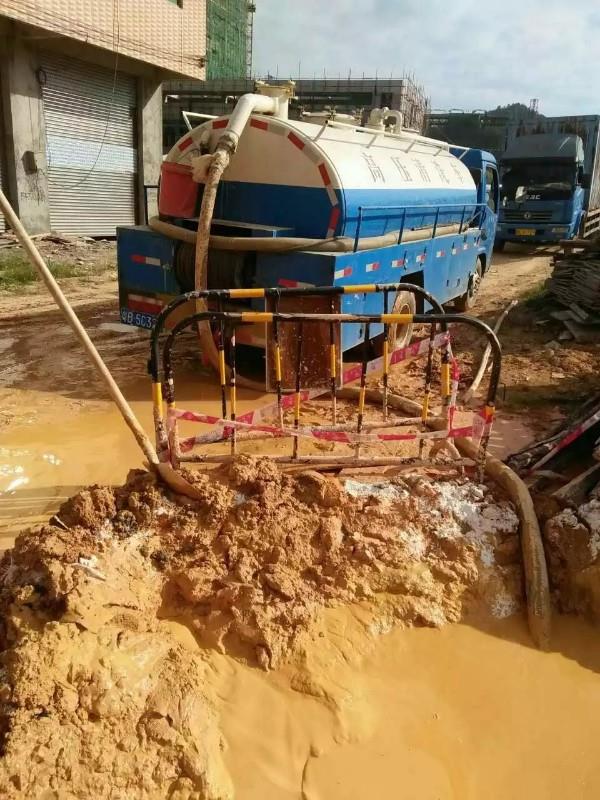 新干工地淤泥清淤