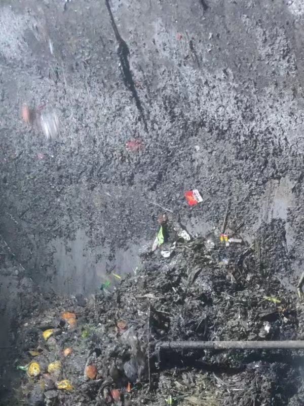 新干污水池清理